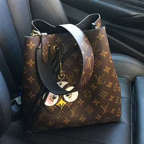 knockoff Louis Vuitton bags outlet